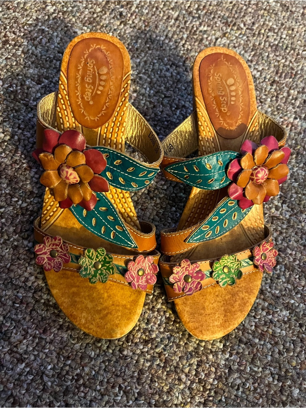 L’Artiste Spring Step Lona sandals/mules